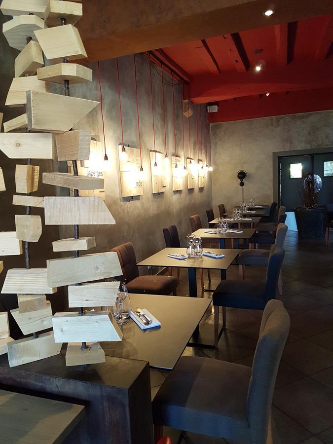 Le Corbeau Hotel Auxonne Bagian luar foto